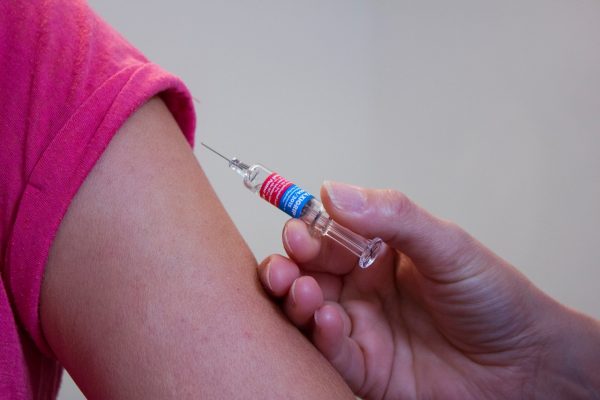 Vaccinazioni: rischi e benefici