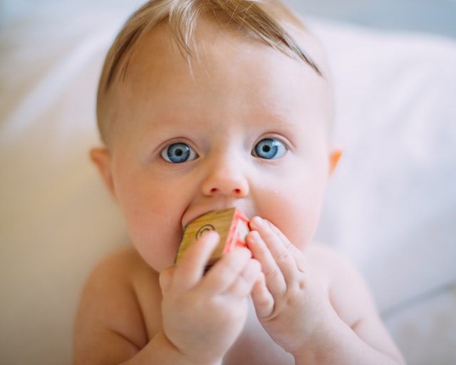 Al momento stai visualizzando Colore degli occhi dei neonati: a quanti mesi è definitivo?