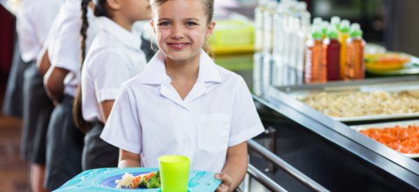 Alimenti pericolosi a scuola e rischio soffocamento | Faro Pediatrico
